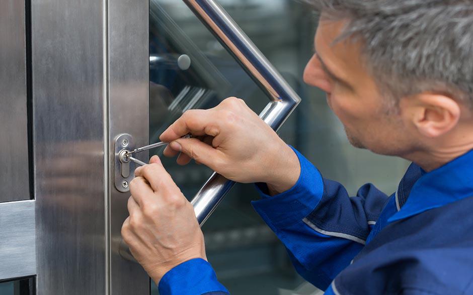 recherche serrurier metallier Orléans